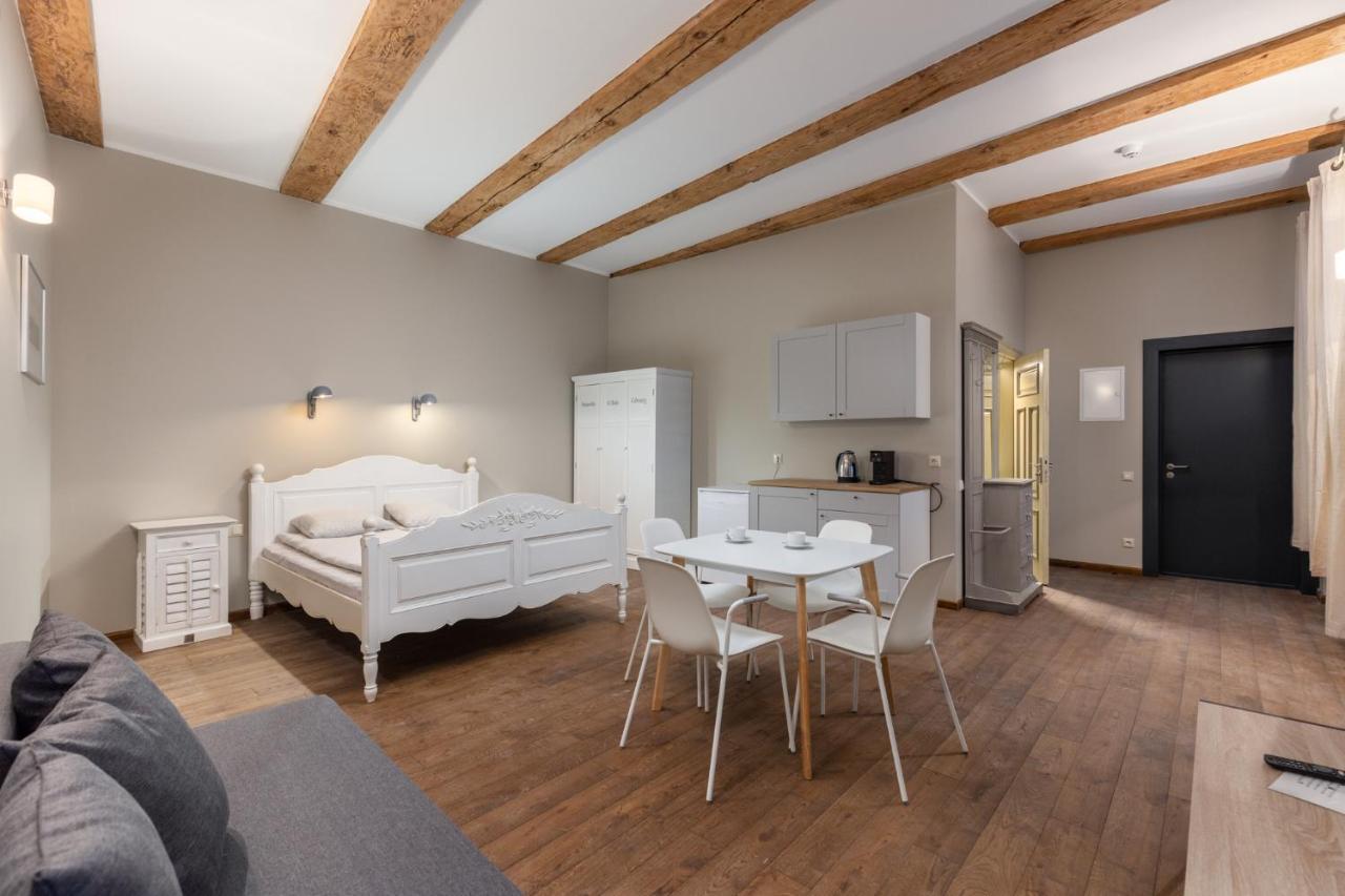 Enjoy Old Town Vibes In 1716 Laipu Residence With 4 Stylish Apartments And 1 Penthouse Riga Eksteriør bilde