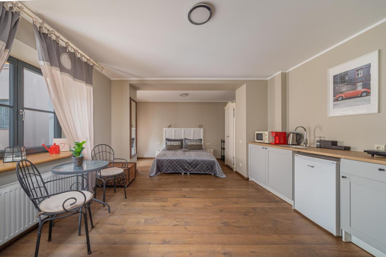 Enjoy Old Town Vibes In 1716 Laipu Residence With 4 Stylish Apartments And 1 Penthouse Riga Eksteriør bilde