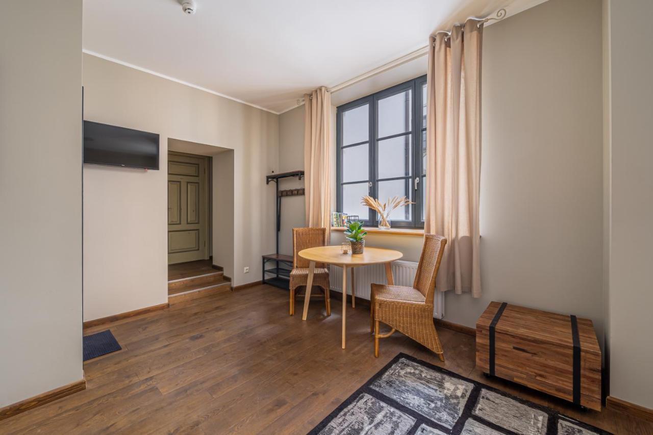 Enjoy Old Town Vibes In 1716 Laipu Residence With 4 Stylish Apartments And 1 Penthouse Riga Eksteriør bilde