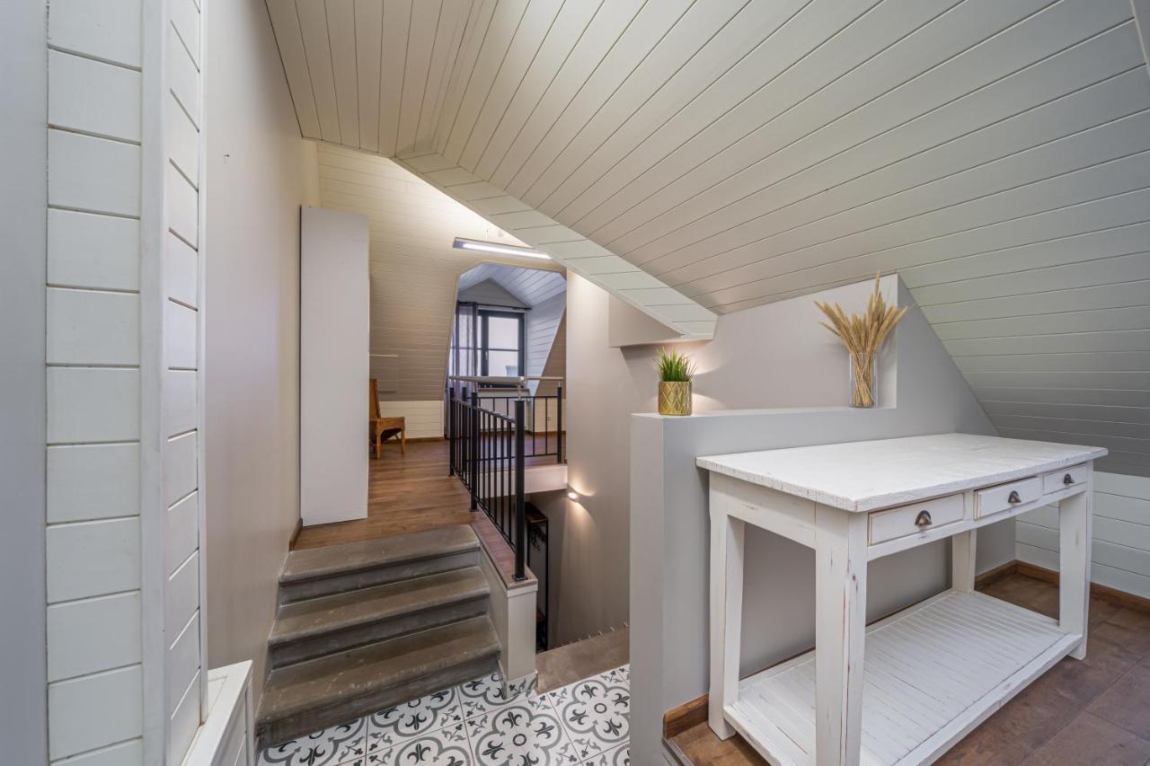 Enjoy Old Town Vibes In 1716 Laipu Residence With 4 Stylish Apartments And 1 Penthouse Riga Eksteriør bilde